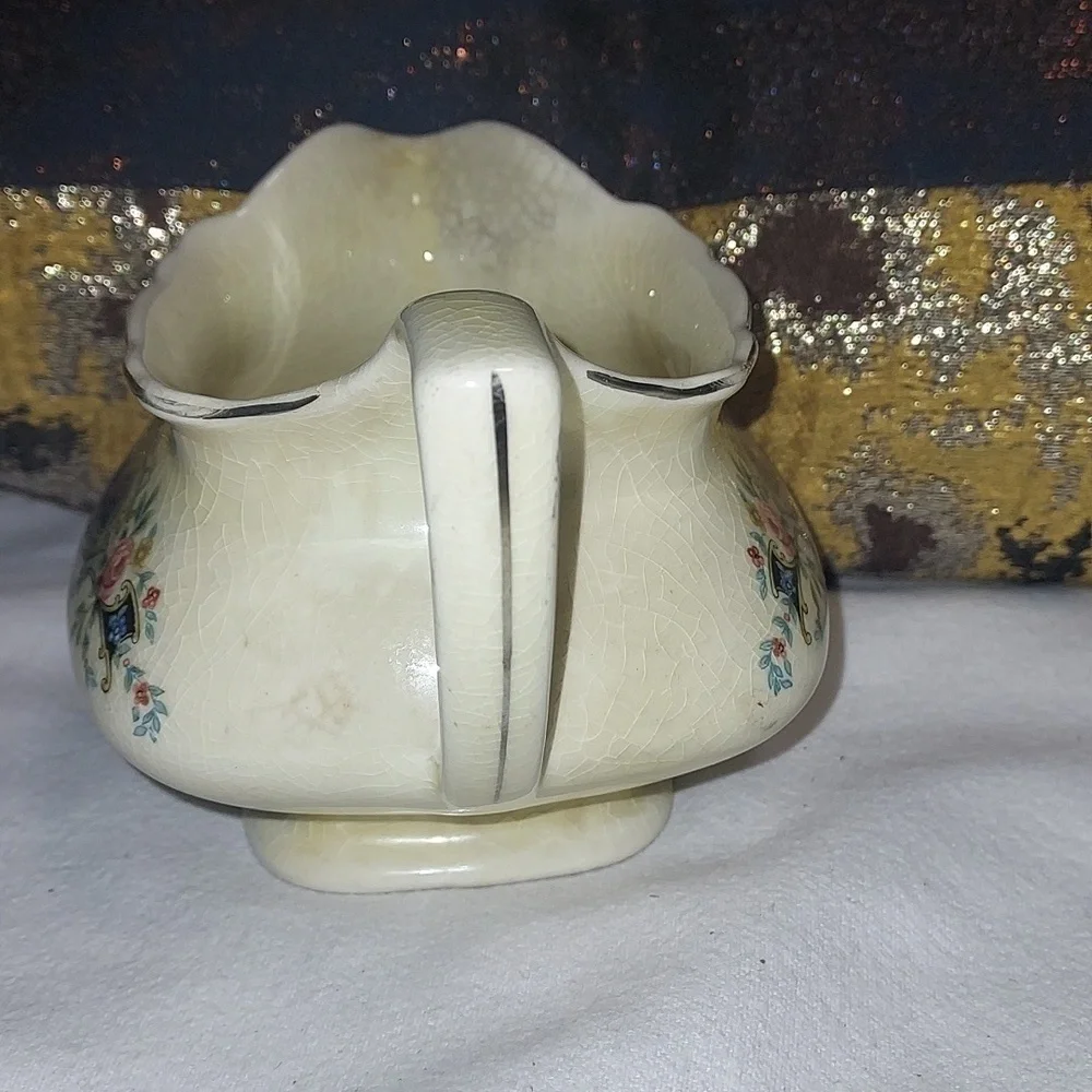 LIDO WS George Canarytone creamer from the 1940s